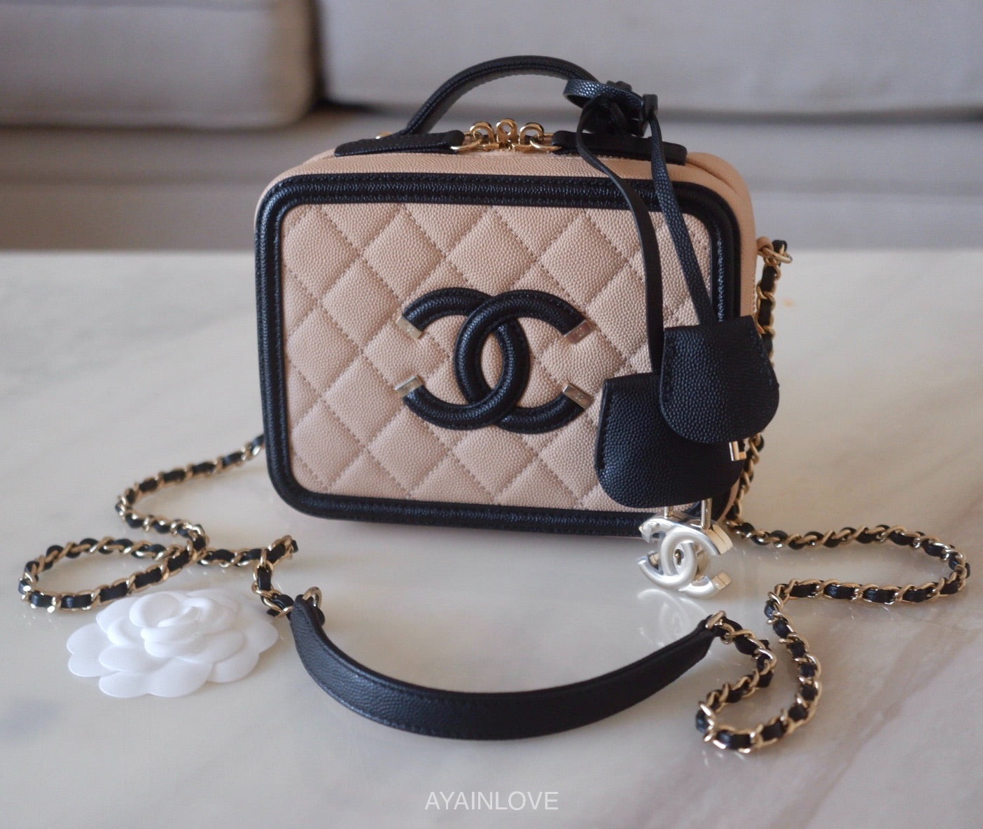 Chanel - Vanity Case Beige & Black
