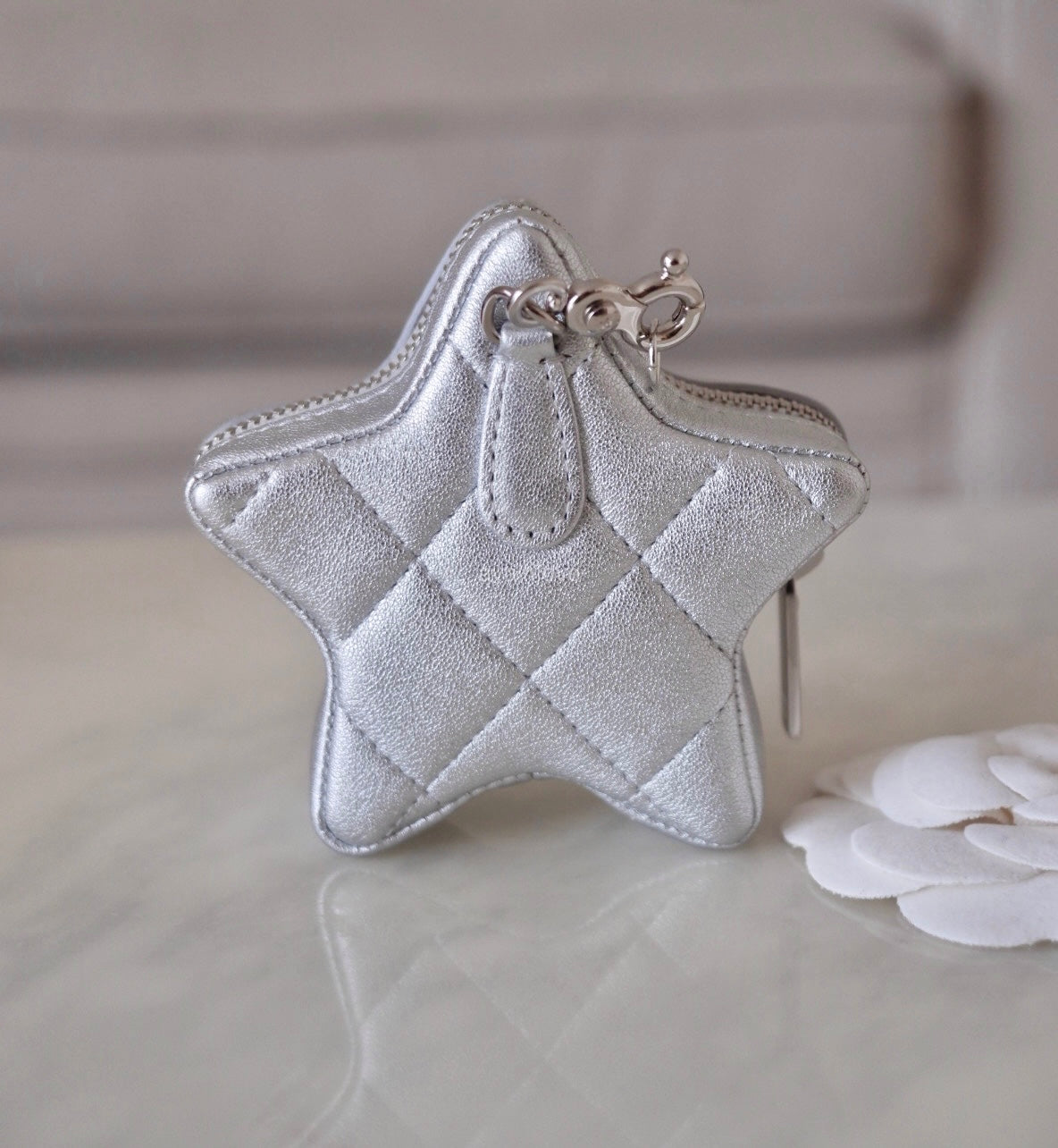 CHANEL Metallic Silver Walk Of Fame Star Clip On Zip Coin Purse Silver Hardware