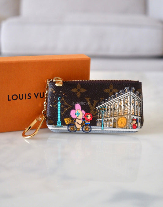 LV LOUIS VUITTON Animation Paris Holiday 2022 Key Pouch Card Holder Vivienne Gold Hardware