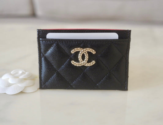 CHANEL 23P Black Caviar Flat Card Holder Oversized CC Light Gold Hardware