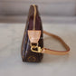 LOUIS VUITTON LV Pochette Accessoires *Old Version* Monogram Canvas Bag