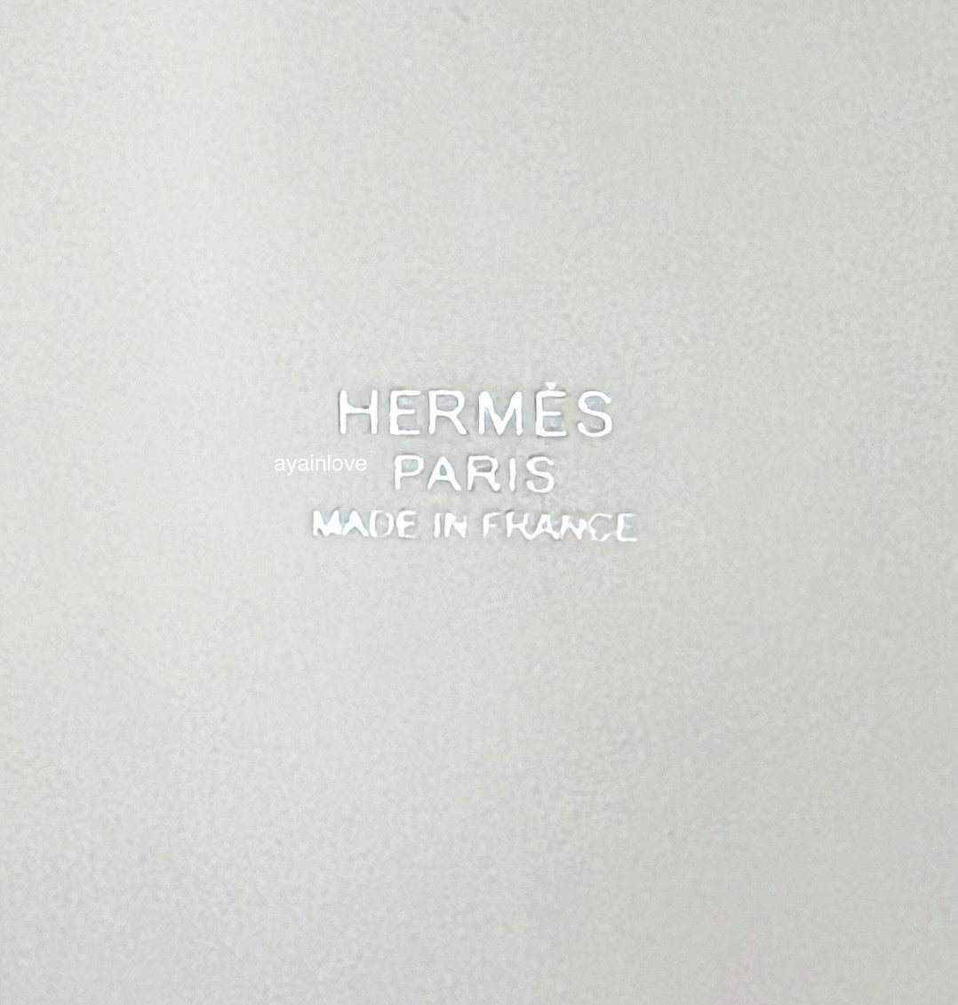 Hermes Picotin Lock 18 Lucky Daisy Chai Swift Palladium Hardware –  Madison Avenue Couture