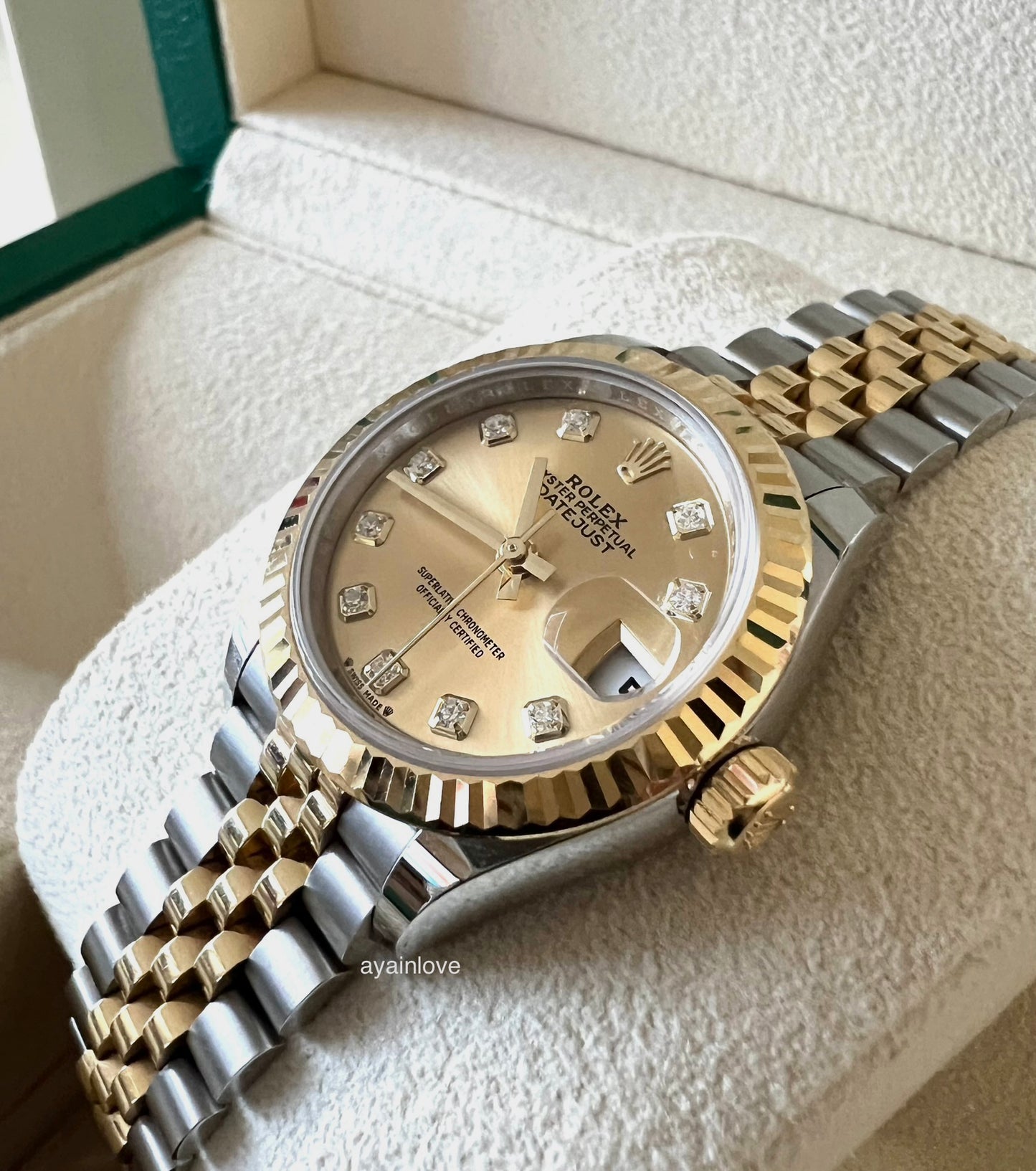 ROLEX Datejust 28 Champagne 10 Diamonds Dial Fluted Bezel Two-Tone Jubilee Bracelet 279173