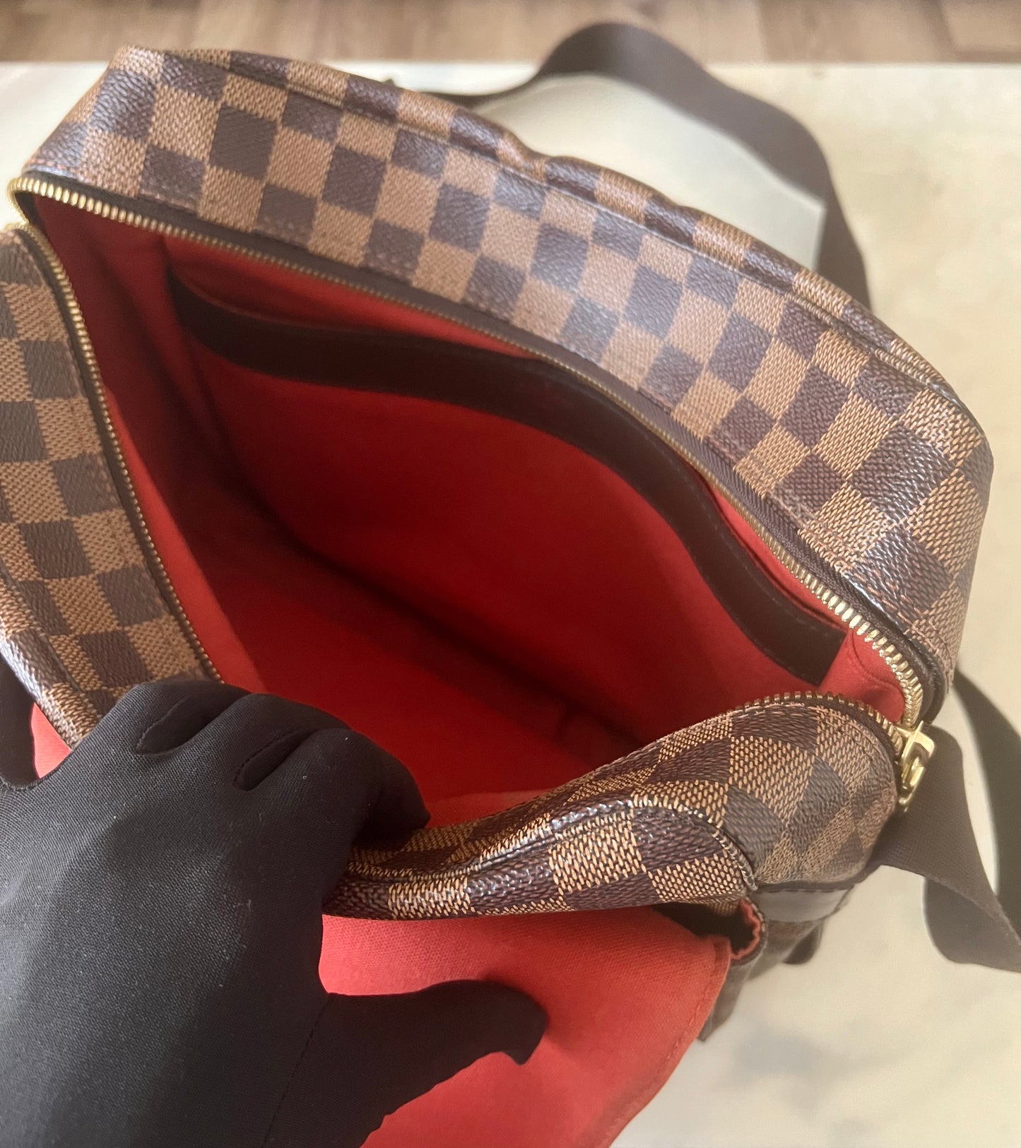 LOUIS VUITTON LV Naviglio Damier Ebene Messenger Bag