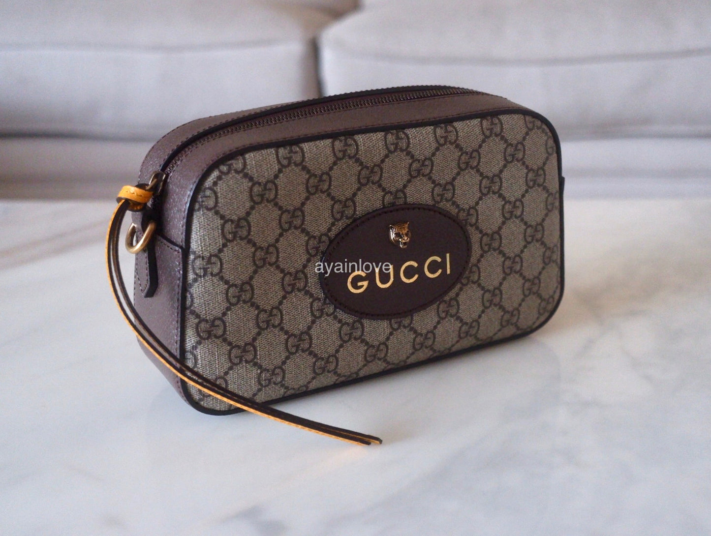 GUCCI Neo Vintage GG Supreme Messenger Camera Bag Gold Hardware