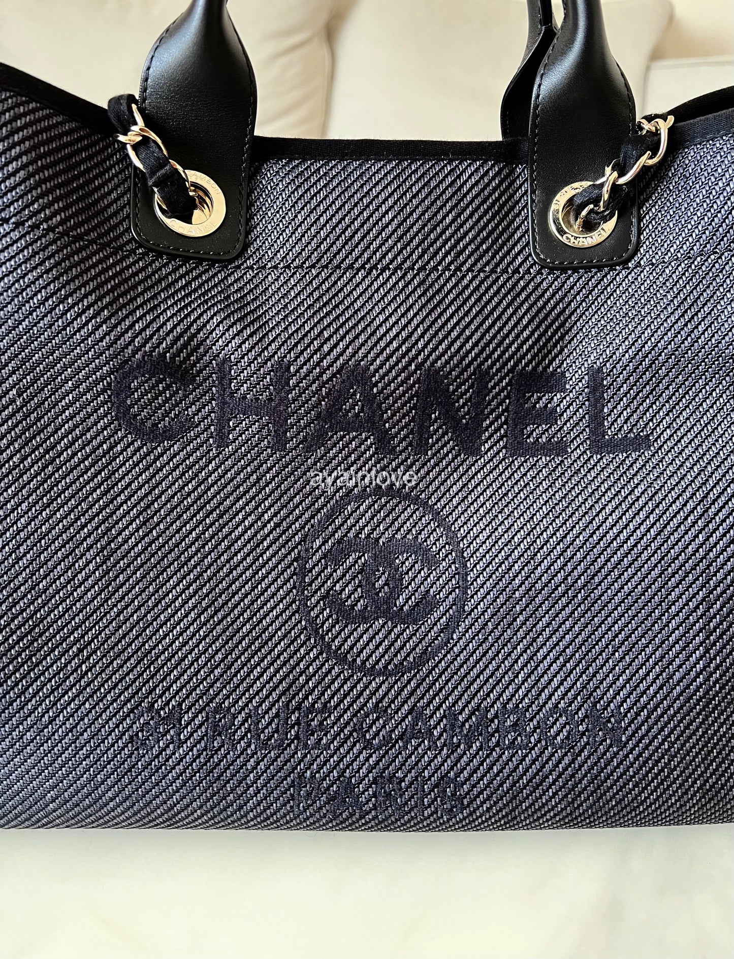 CHANEL Navy Blue Canvas Deauville Medium Tote Bag 2020 Light Gold Hardware