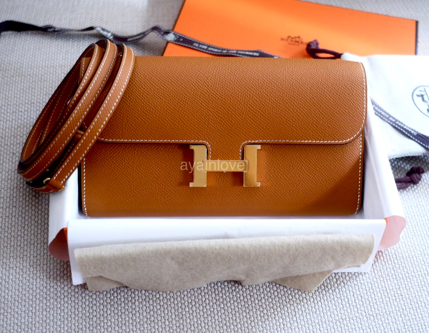 HERMES Constance To Go 18 CTG Clutch Epsom Toffee Brown Gold Hardware