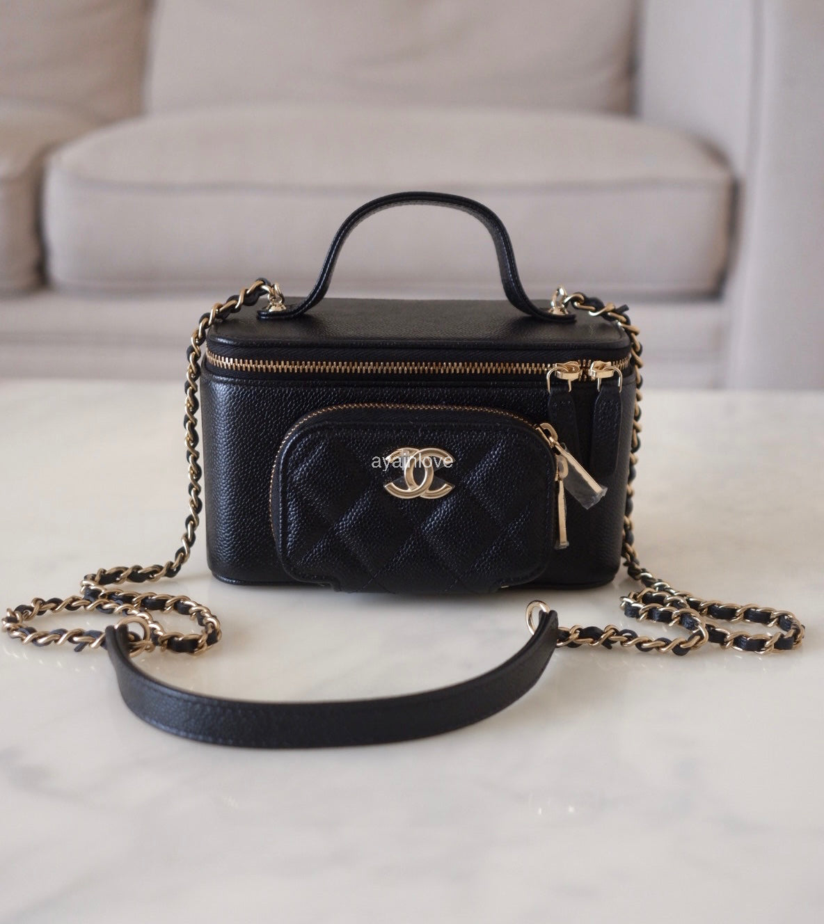 CHANEL Black Caviar Cargo Top Handle Rectangular Vanity 2023 Gold Hardware