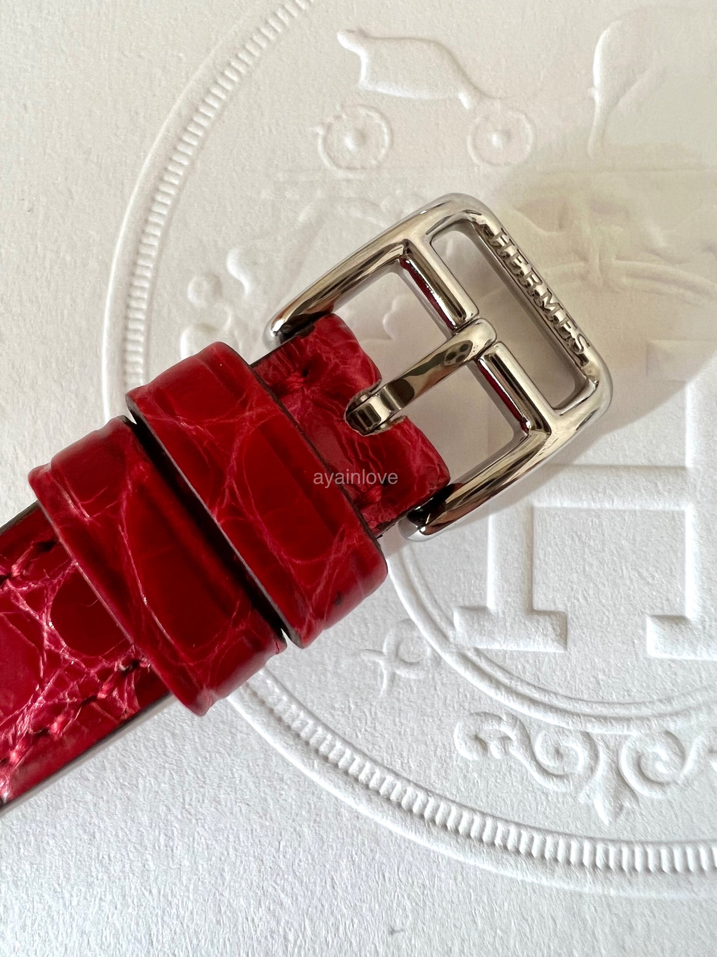 HERMES Nantucket 0.3ct Diamonds Watch Small 29mm Alligator Rogue Red Strap