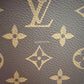 LOUIS VUITTON LV Pochette Accessoires *Old Version* Monogram Canvas Bag