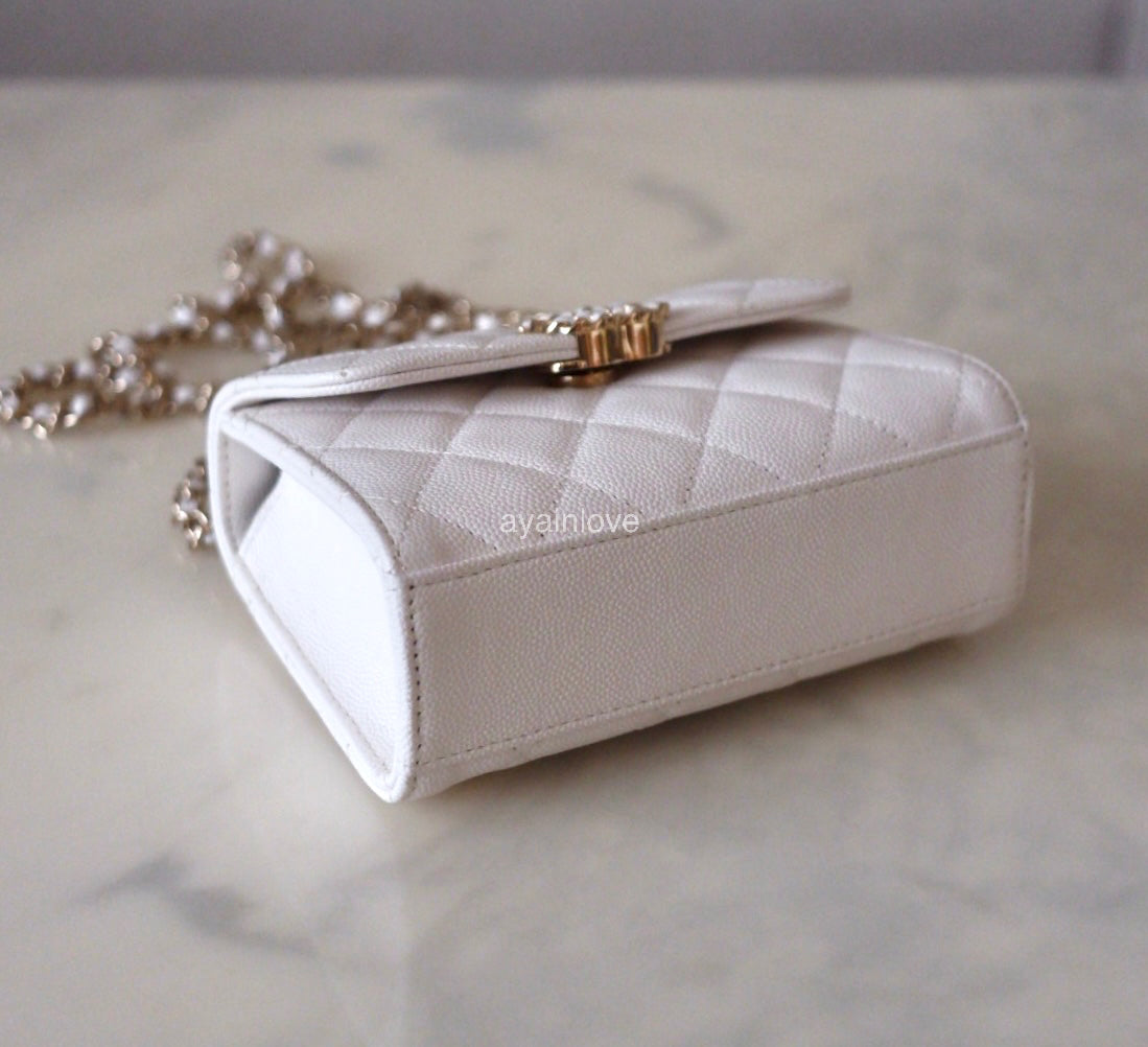 CHANEL 23P White Caviar Kelly Clutch Top Handle with Chain Light Gold Hardware