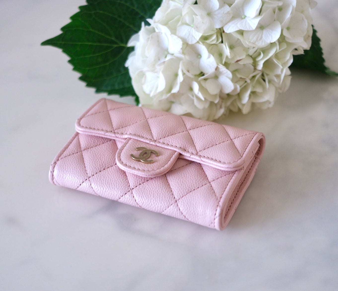 CHANEL 23K Light Pink Caviar Classic Small Snap Card Holder Light Gold Hardware