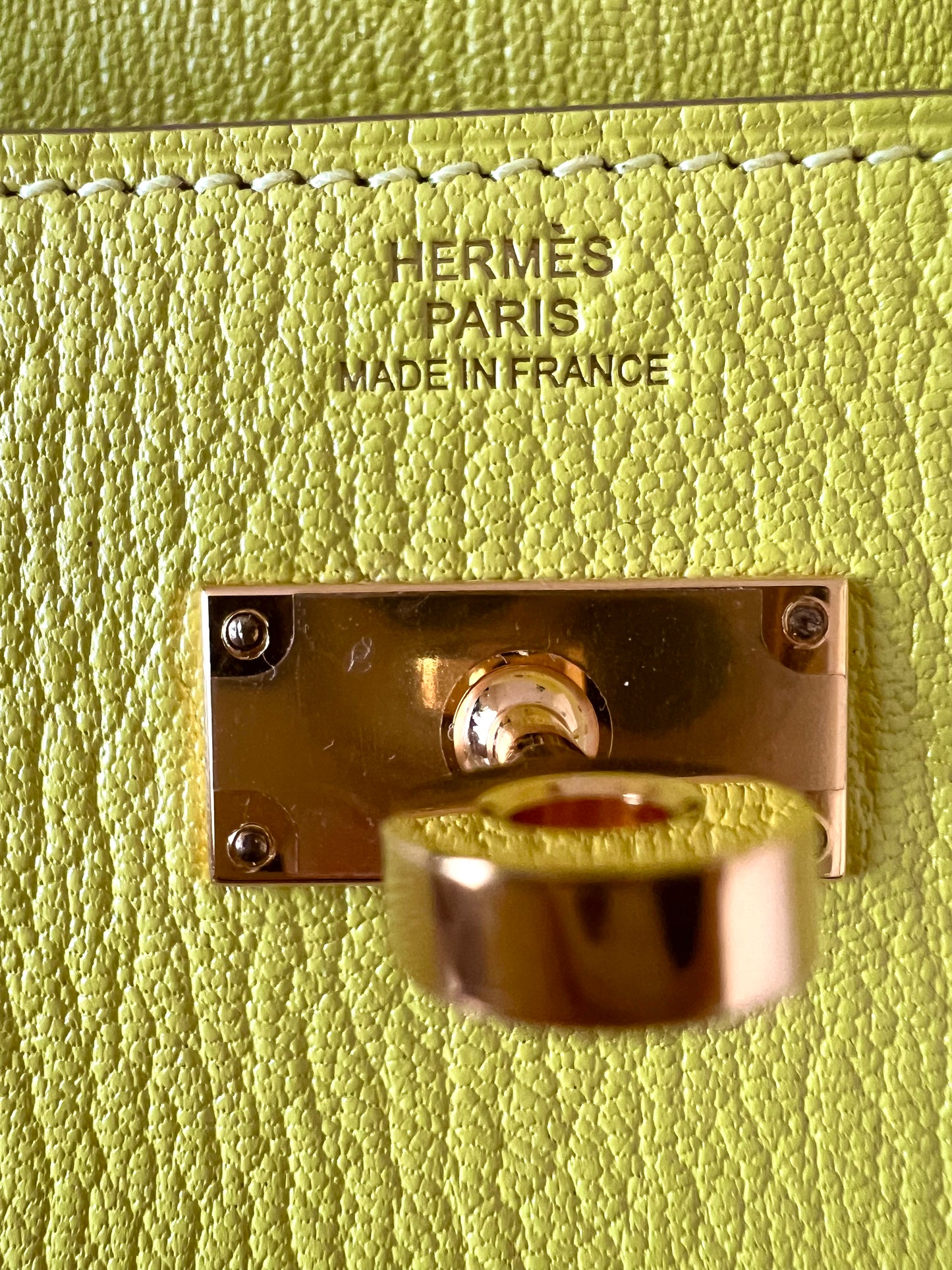HERMES Kelly To Go 18 KTG Clutch Chèvre Mysore 9R Lime Gold Hardware