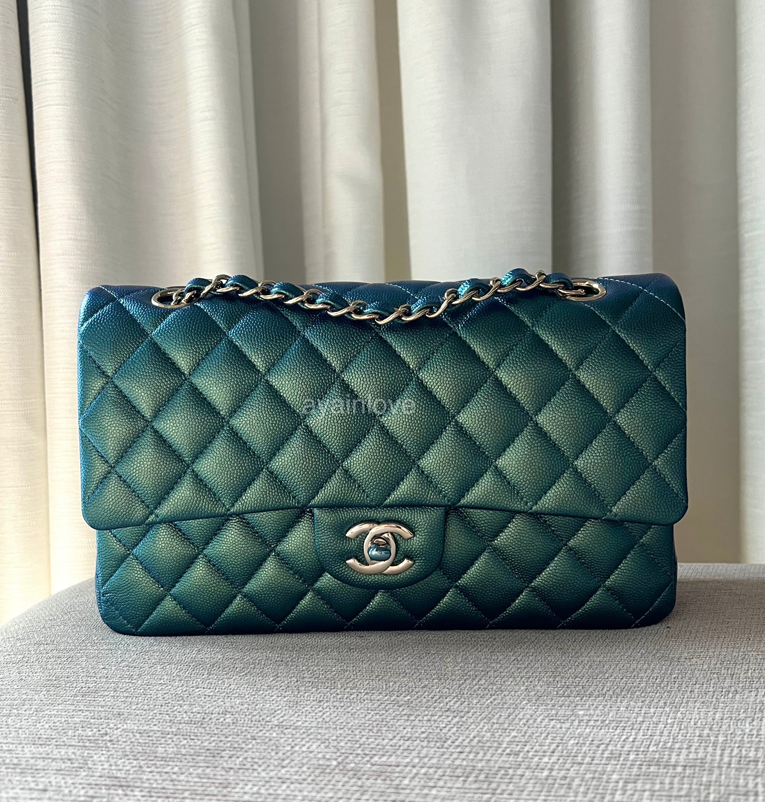 Chanel best sale iridescent green