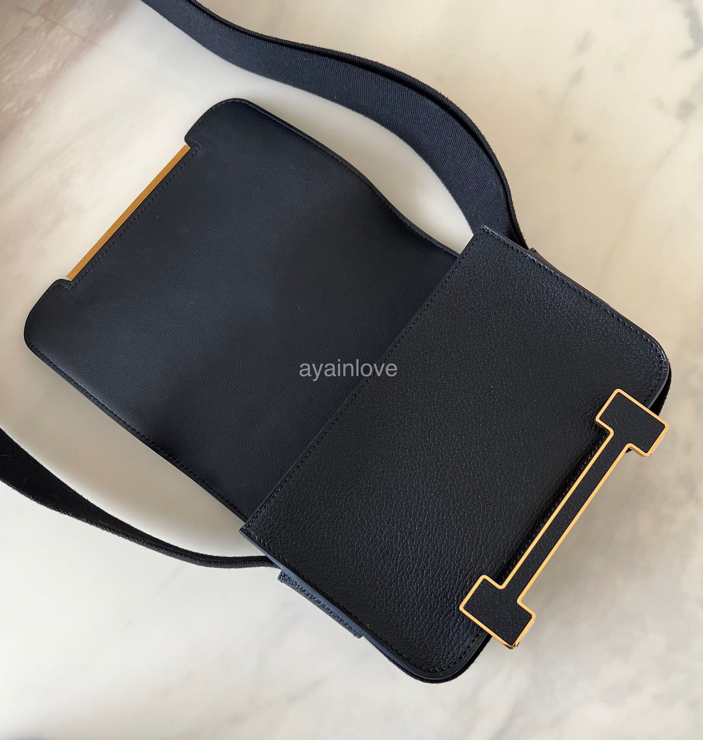 HERMES Geta Black Noir Chevre Mysore Goat Skin Gold Hardware Z Stamp