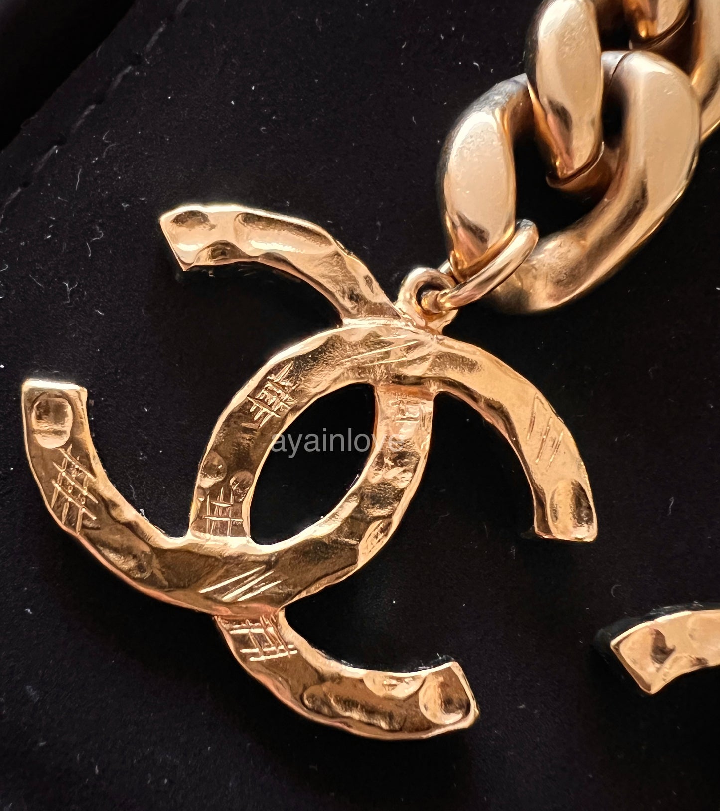 CHANEL 20P Chain Large CC Earrings Gold Hardware