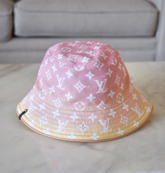 LOUIS VUITTON LV Summer by the Pool Gradient Pink Yellow Monogram Bucket Hat S Size