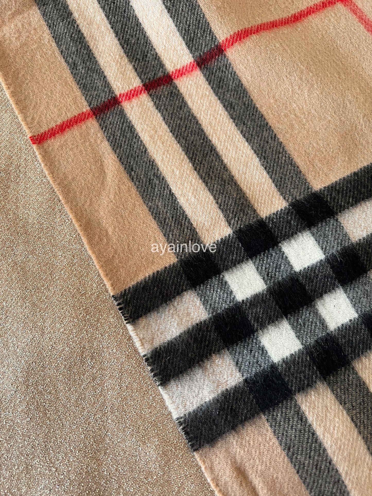 BURBERRY Reversible Wide Check Cashmere Archive Beige Glitter Gold Scarf