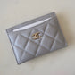 CHANEL 21A Dove Grey Caviar Flat Card Holder Light Gold Hardware