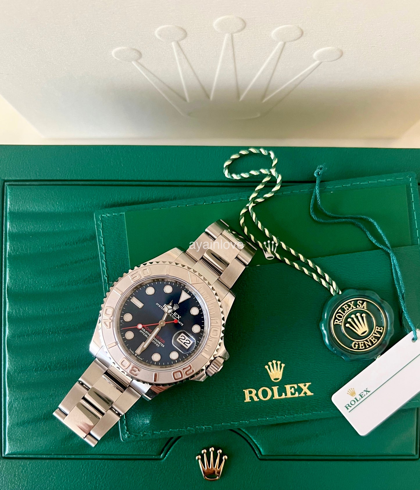 ROLEX Yacht-Master 40 Deep Blue Dial Platinum and Oystersteel 126622