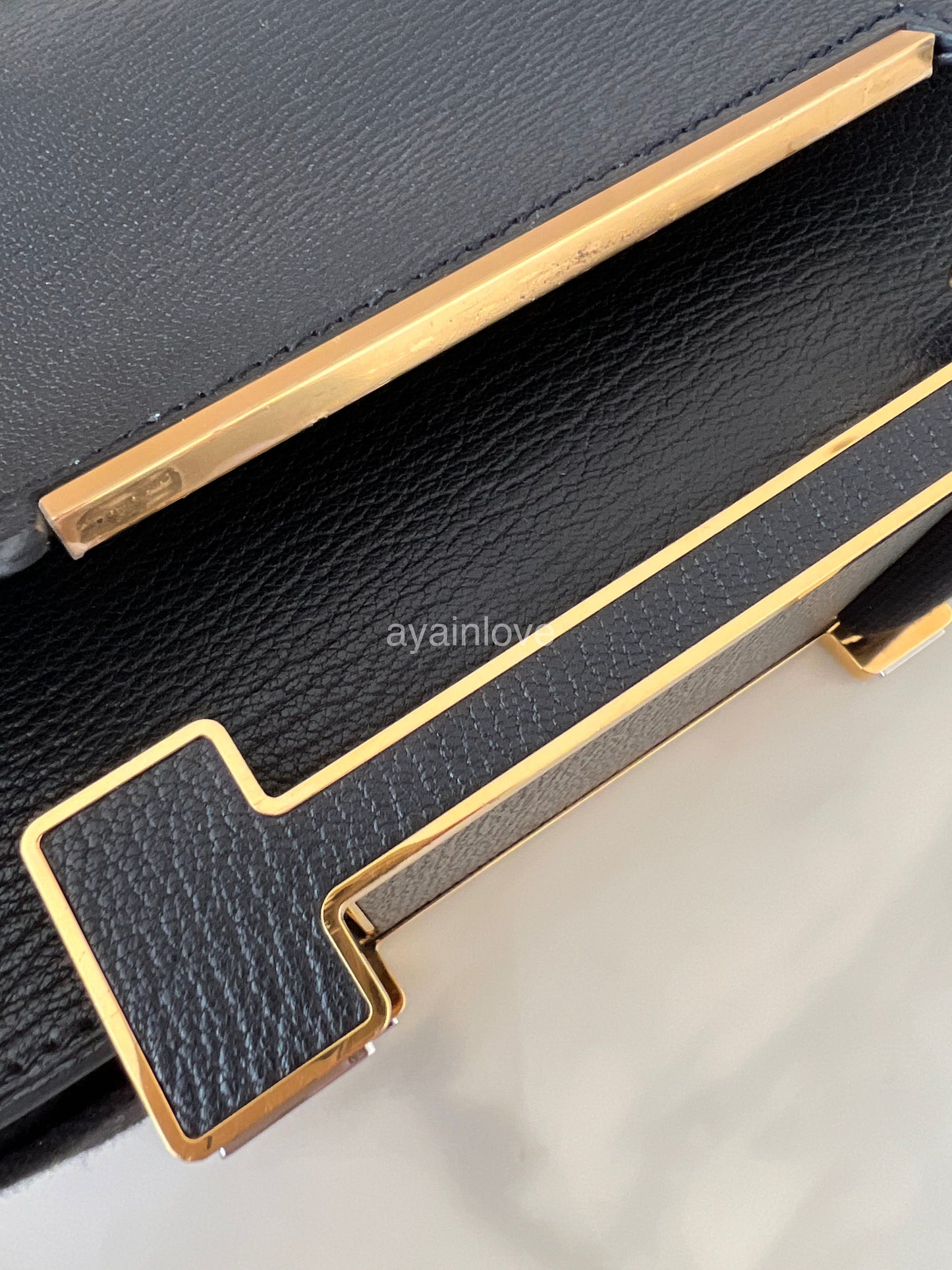 HERMES Geta Black Noir Chevre Mysore Goat Skin Gold Hardware Z Stamp