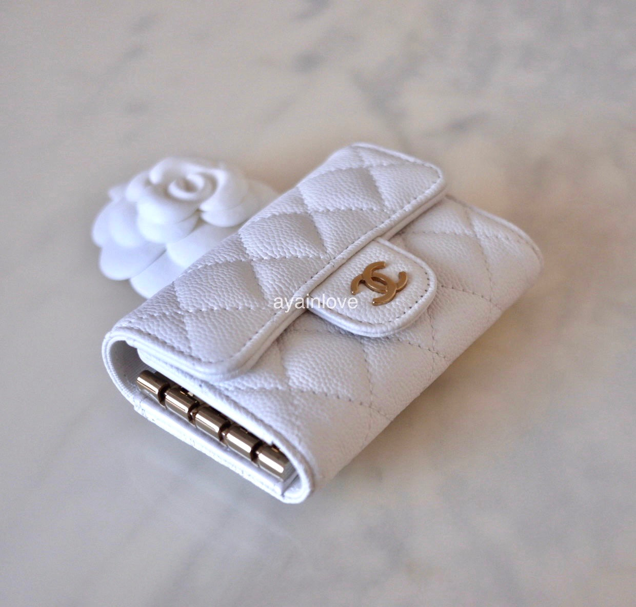 CHANEL 23K White Caviar Key Chain Flap Card Holder Light Gold Hardware