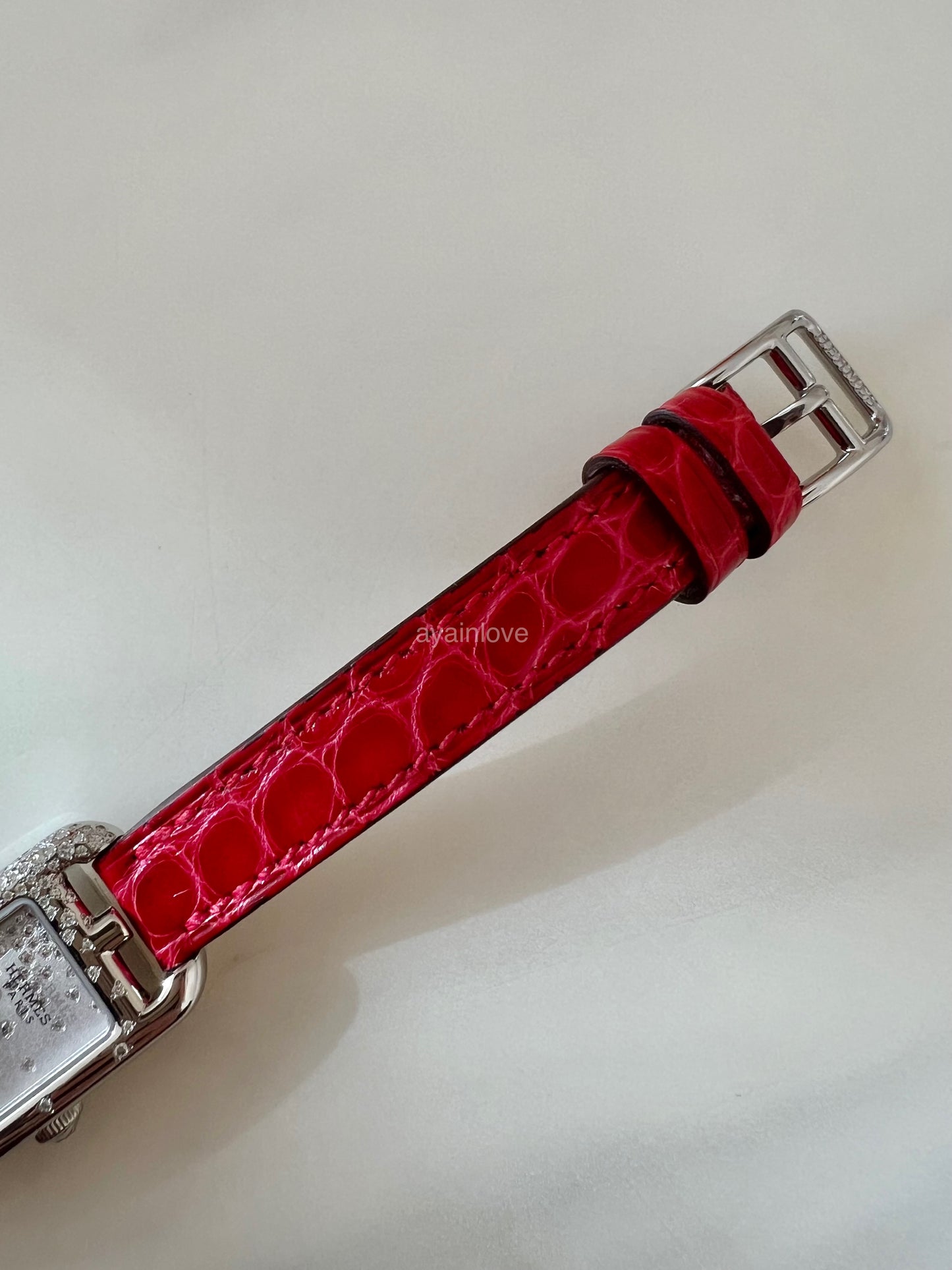 HERMES Nantucket 0.3ct Diamonds Watch Small 29mm Alligator Rogue Red Strap