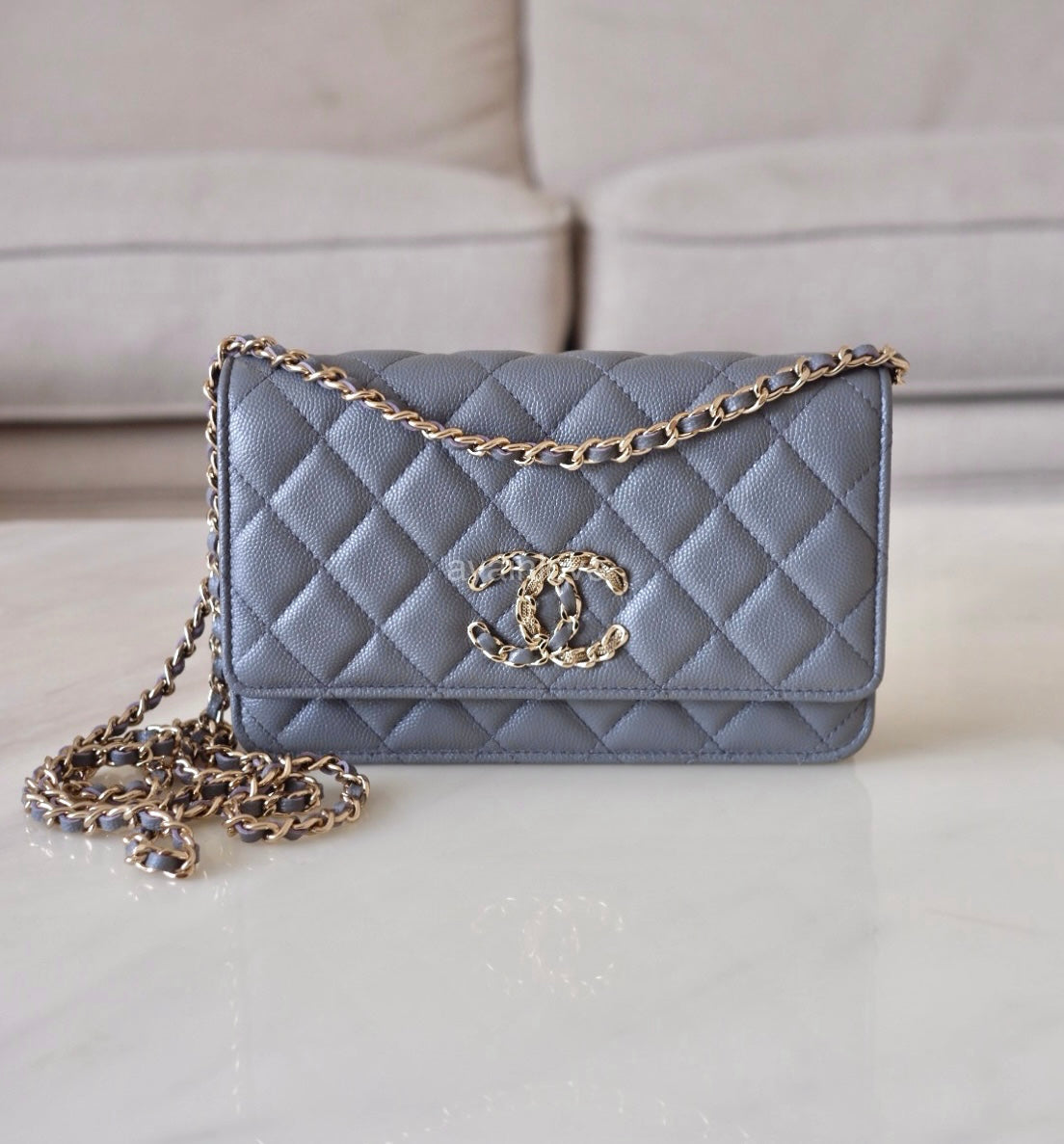 CHANEL 20K Grey Caviar Twirling CC Wallet On Chain Light Gold Hardware
