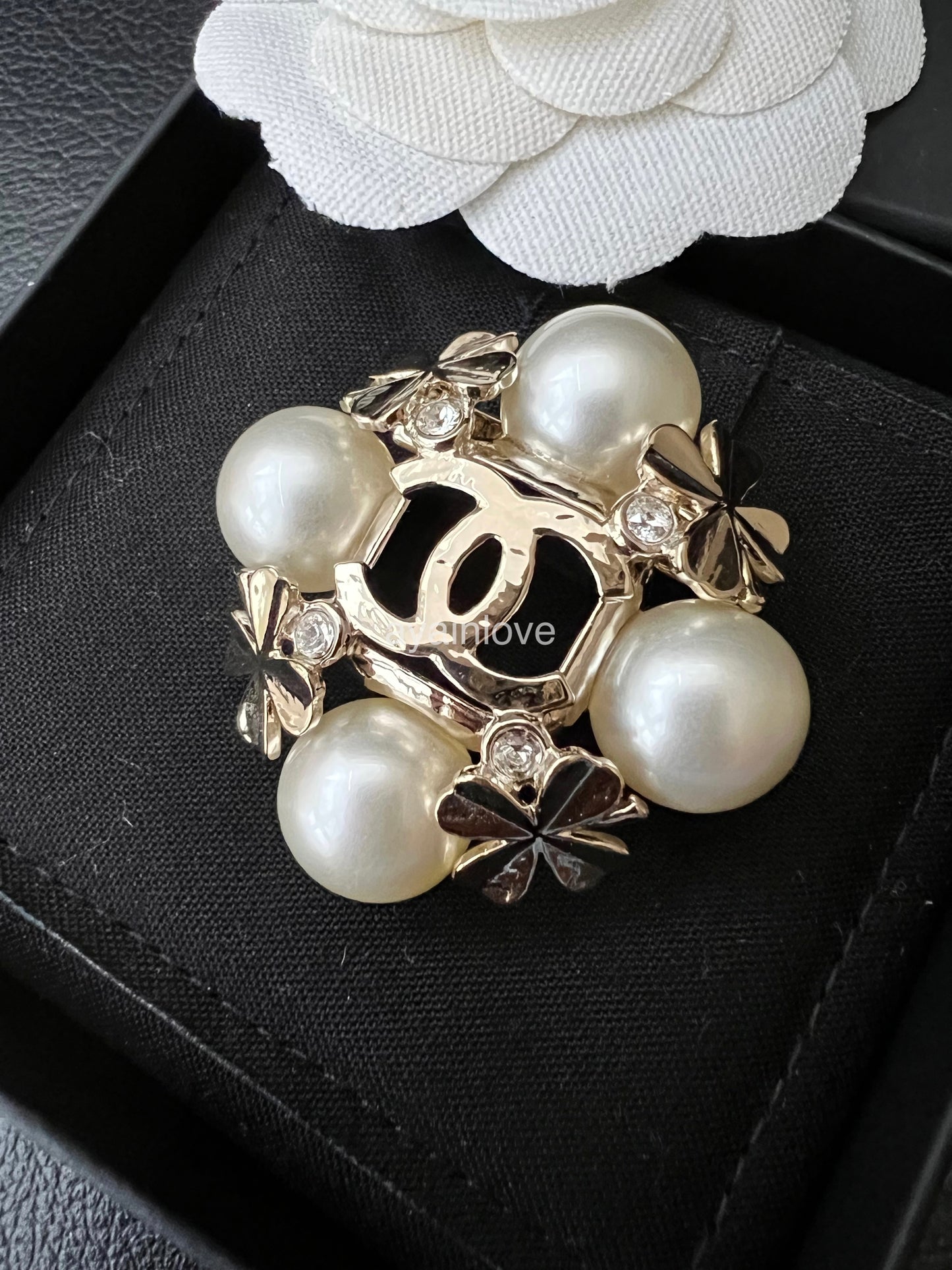 CHANEL 22S Pearl Crystal Cross Clover CC Brooch Light Gold Hardware