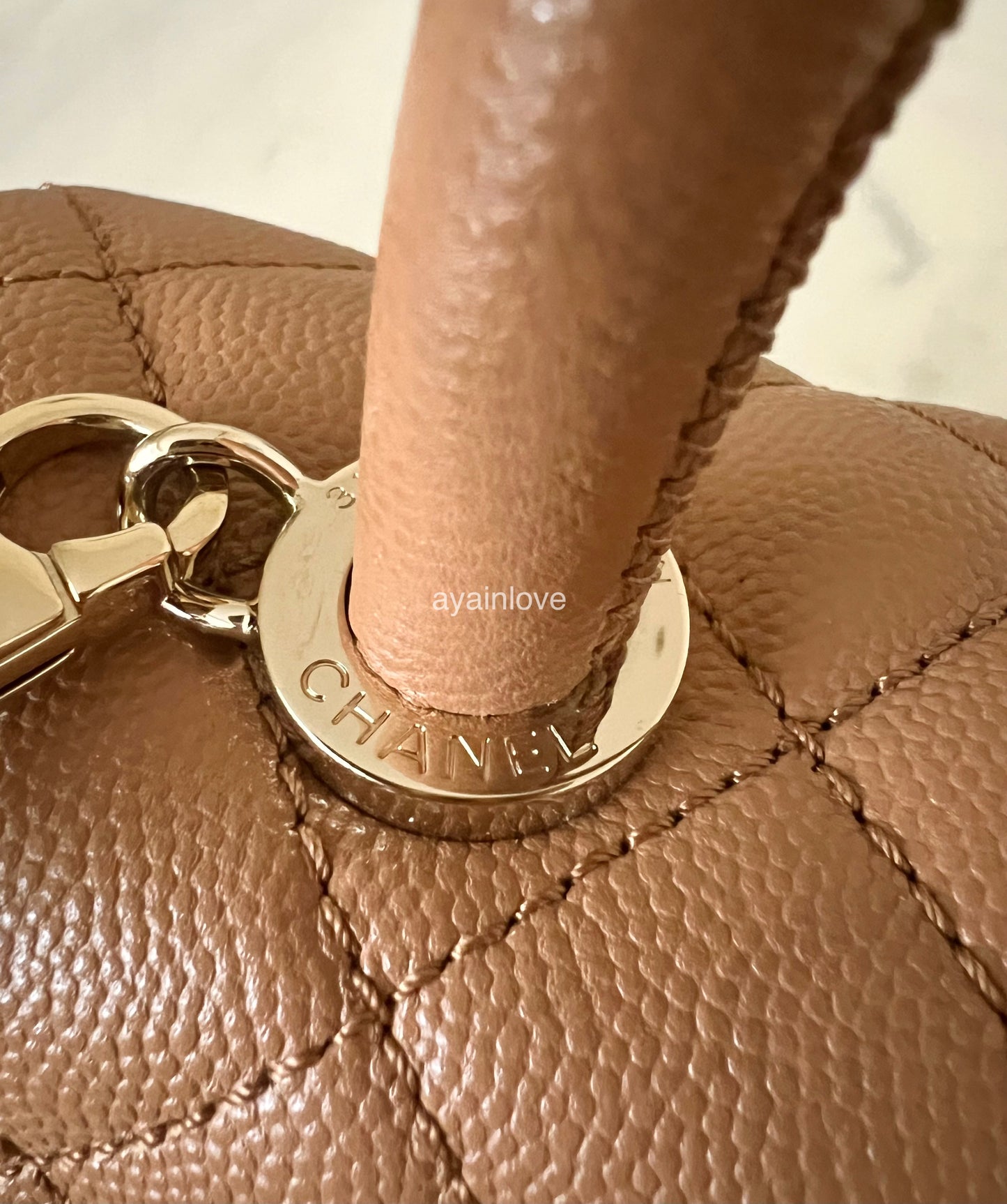 CHANEL 21P Caramel Brown Caviar Small Coco Handle 24 cm Light Gold Hardware