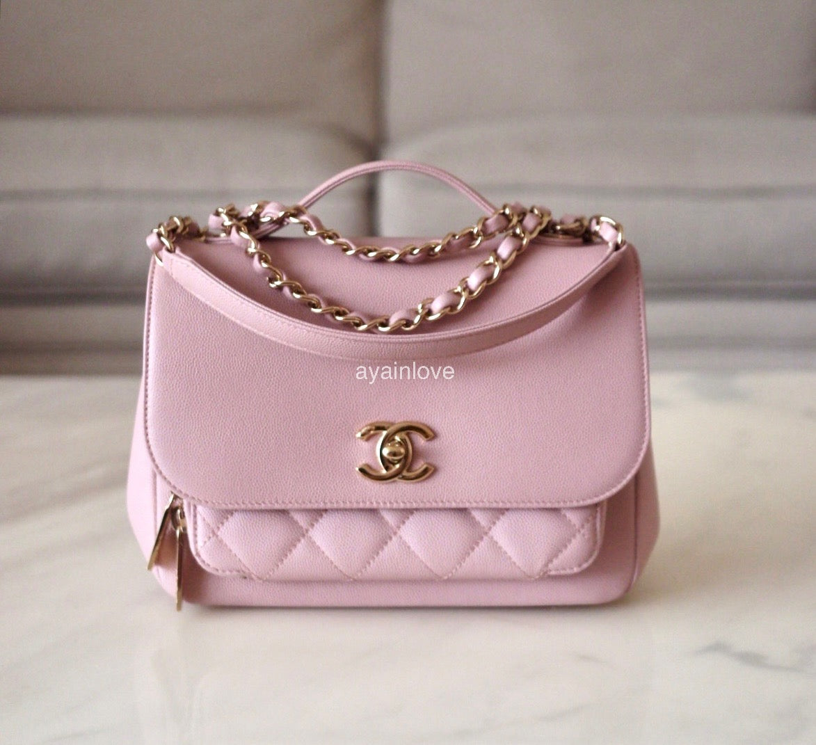 CHANEL Light Pink Caviar Small Business Affinity Light Gold Hardware