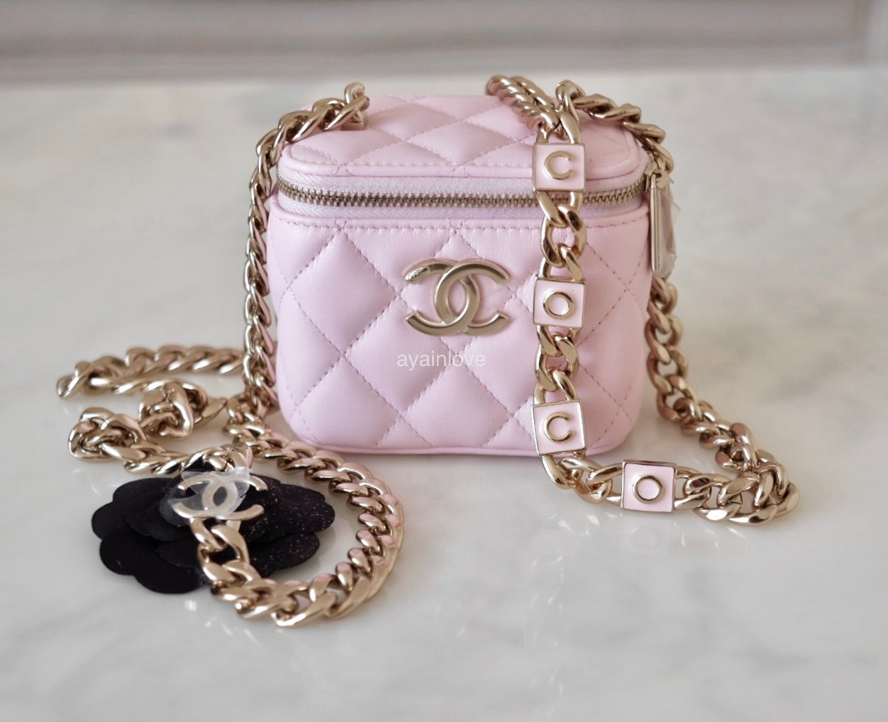 CHANEL 22S Light Pink Lamb Skin Square Vanity on Coco Chain Strap Light Gold Hardware