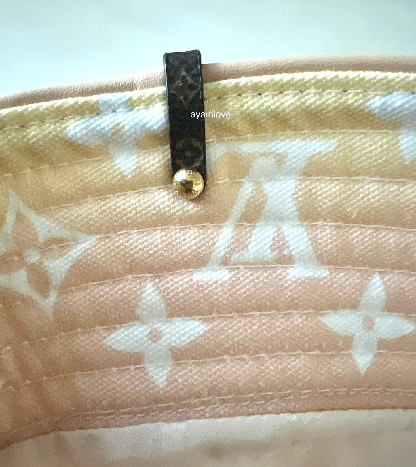 LOUIS VUITTON LV Summer by the Pool Gradient Pink Yellow Monogram Bucket Hat S Size