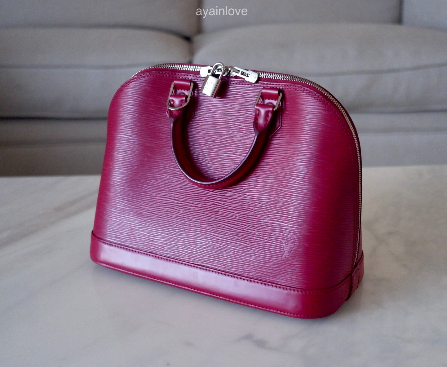 LOUIS VUITTON LV Alma PM Fuchsia Epi Leather Bag Silver Hardware