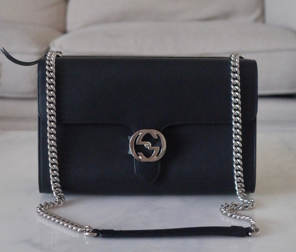 GUCCI Black Smooth Calfskin Medium Interlocking G Shoulder Bag Silver Hardware