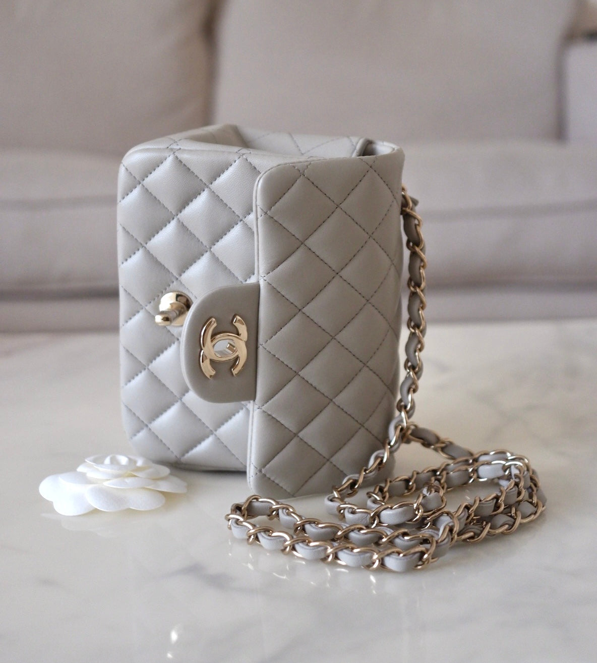 Chanel square hot sale mini size