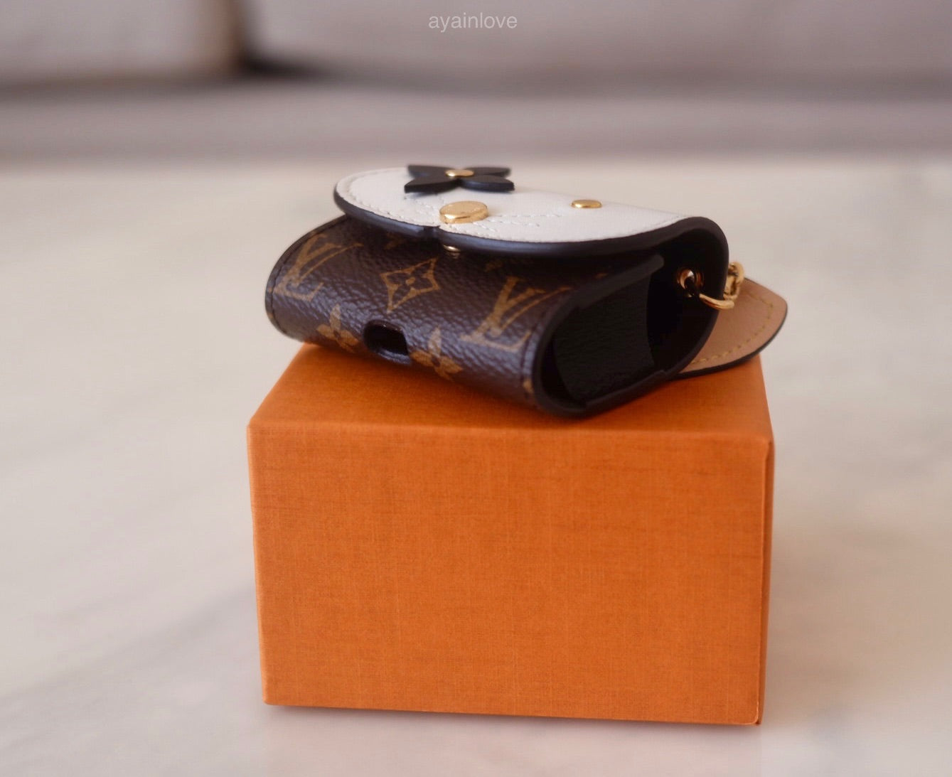 LOUIS VUITTON Cat EarPods Case AirPods Pro Gold Hardware