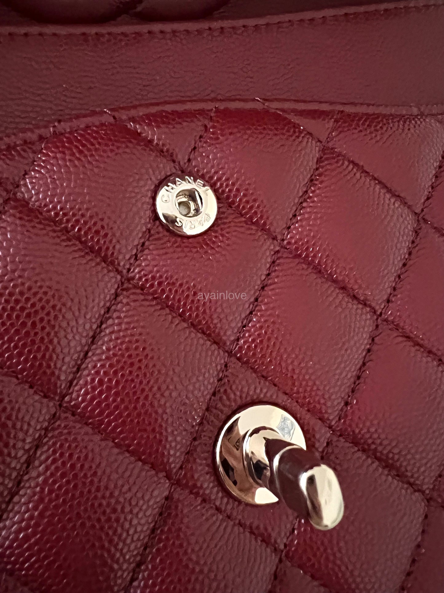 CHANEL 19B Burgundy Caviar Medium/Large Classic Flap Light Gold Hardware