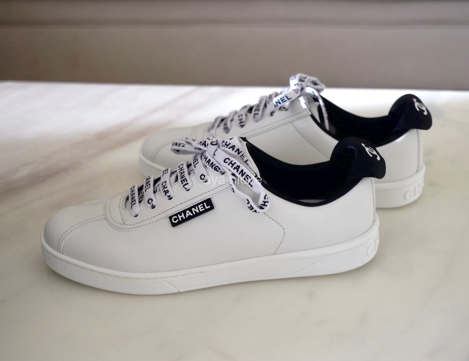 Chanel weekender discount sneakers