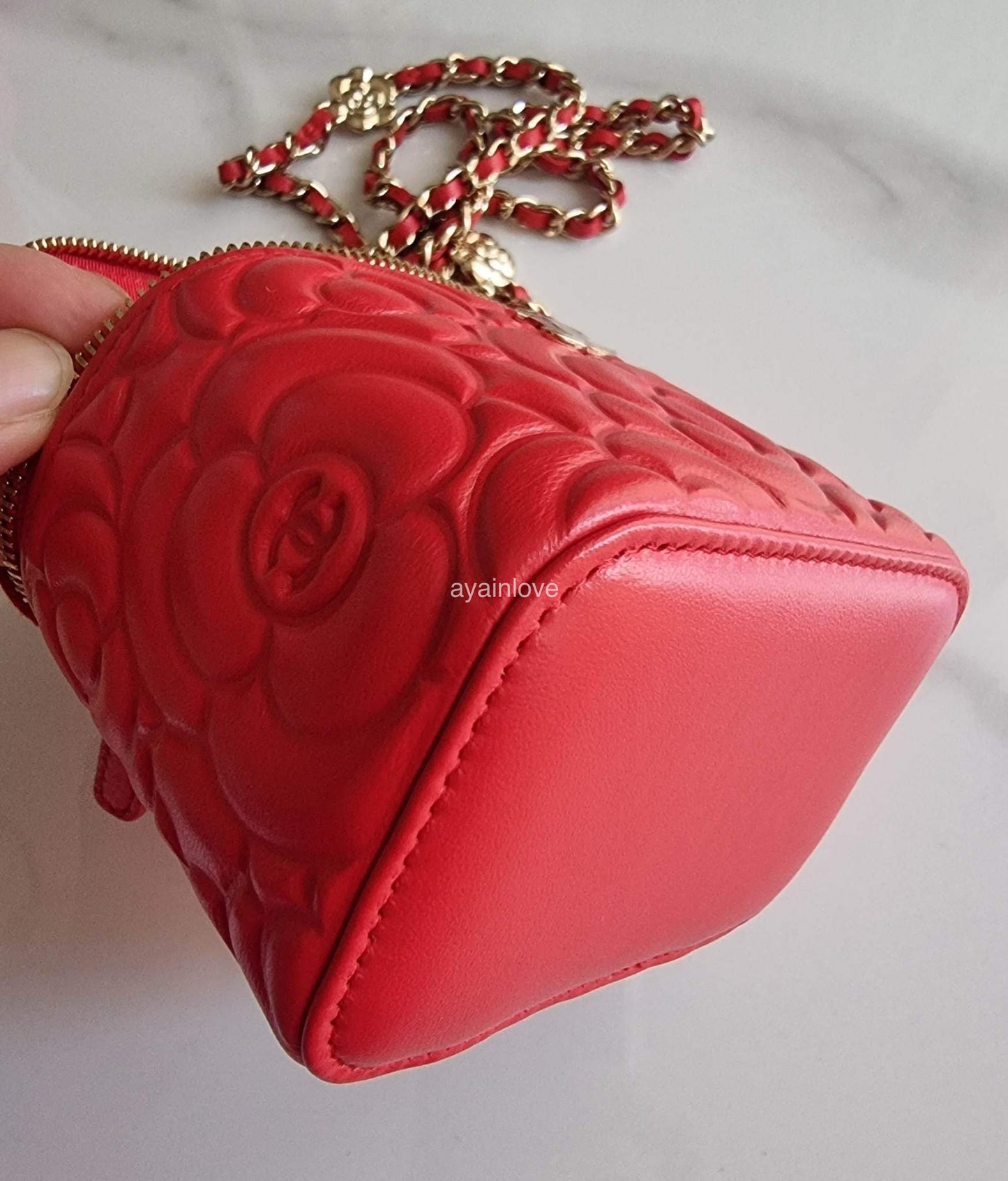 CHANEL 21S Red Lamb Skin Camellia Square Vanity On Chain Light Gold Hardware