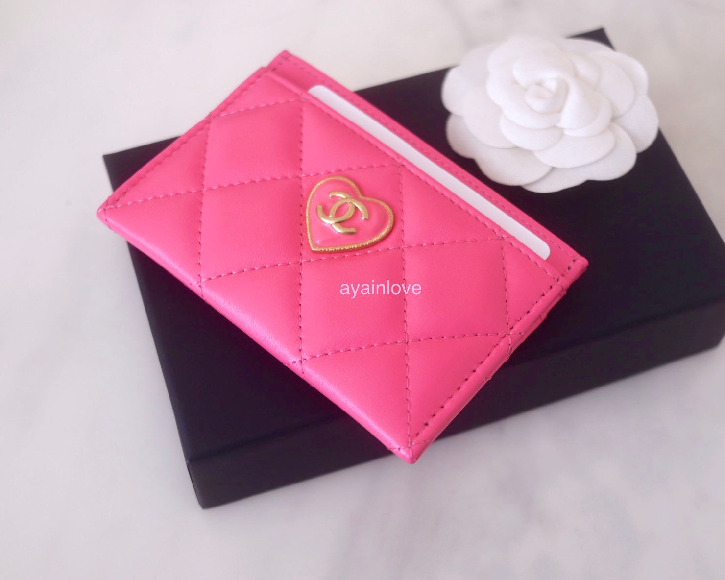 CHANEL, Accessories, Chanel 23p Diamond Lattice Collection Pink Zip Card  Holder W Gold Hardware