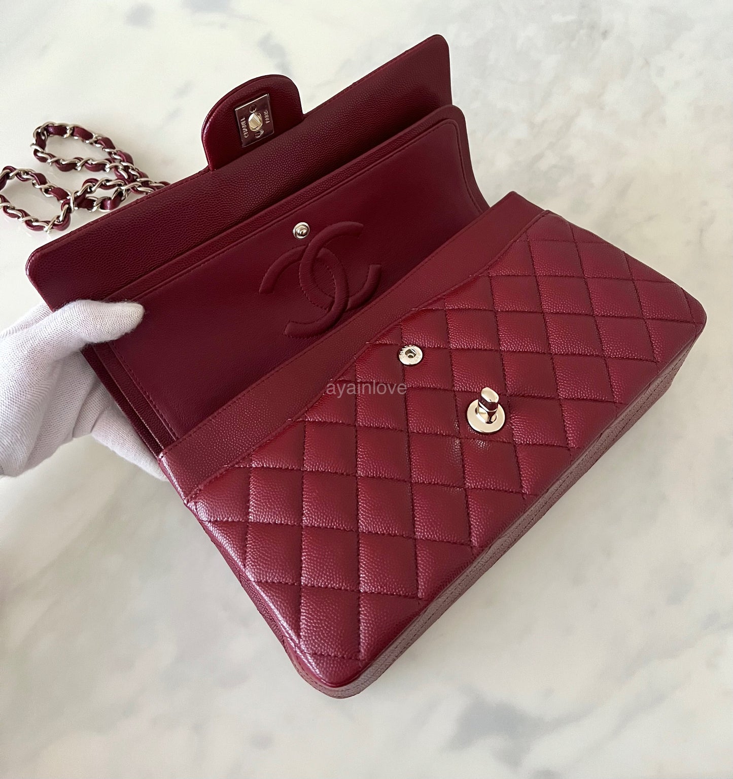 CHANEL 19B Burgundy Caviar Medium/Large Classic Flap Light Gold Hardware