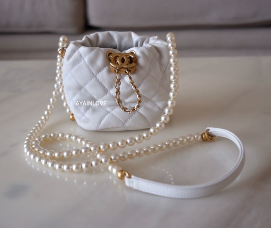 CHANEL 21S About Pearls White Calf Skin Mini Bucket Bag Gold Hardware