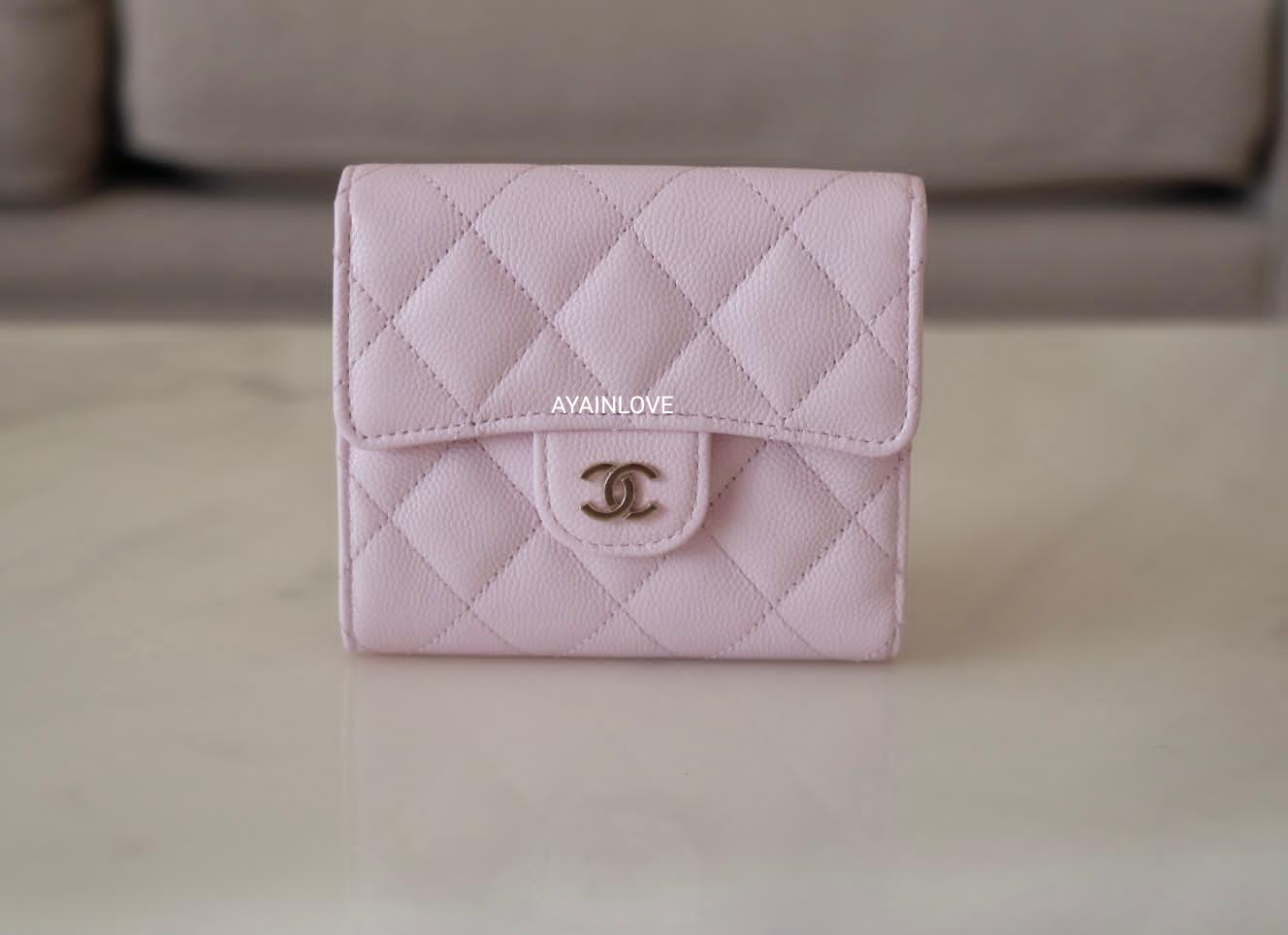 22P PINK CAVIAR TRIFOLD WALLET LIGHT GOLD HARDWARE