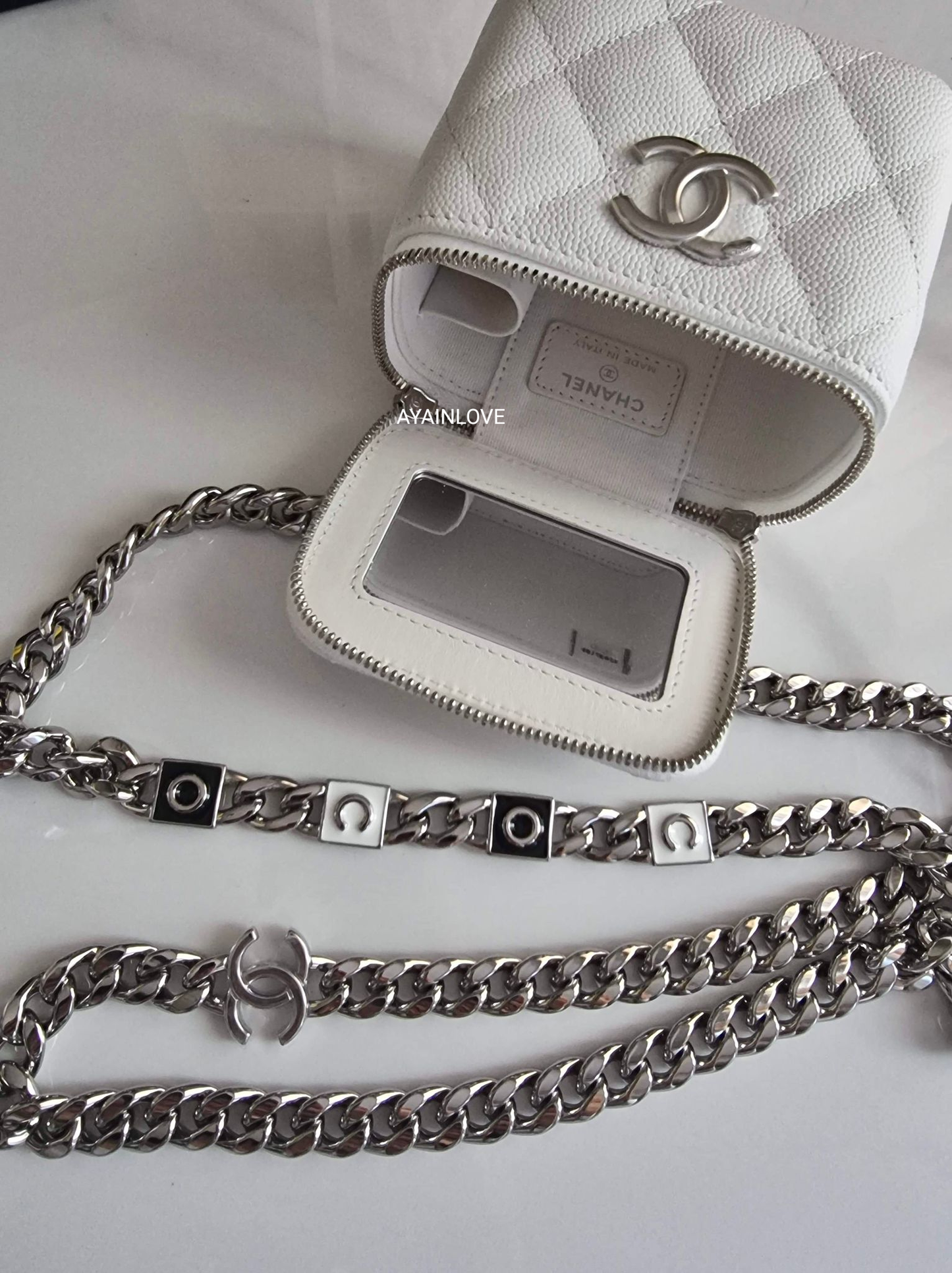 CHANEL 22S White Caviar Cube Vanity Coco Chain Silver Hardware