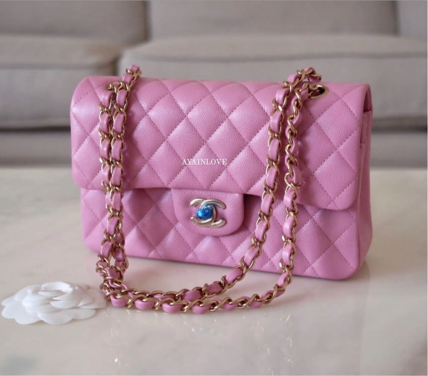 CHANEL 22S Pink Caviar Small Classic Flap Light Gold Hardware ...