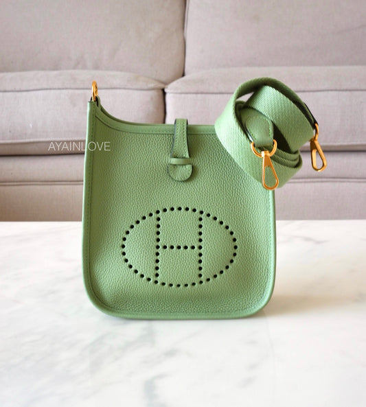 HERMES Mini Evelyne TPM 16 Amazone Vert Criquet Maurice Gold Hardware Y Stamp