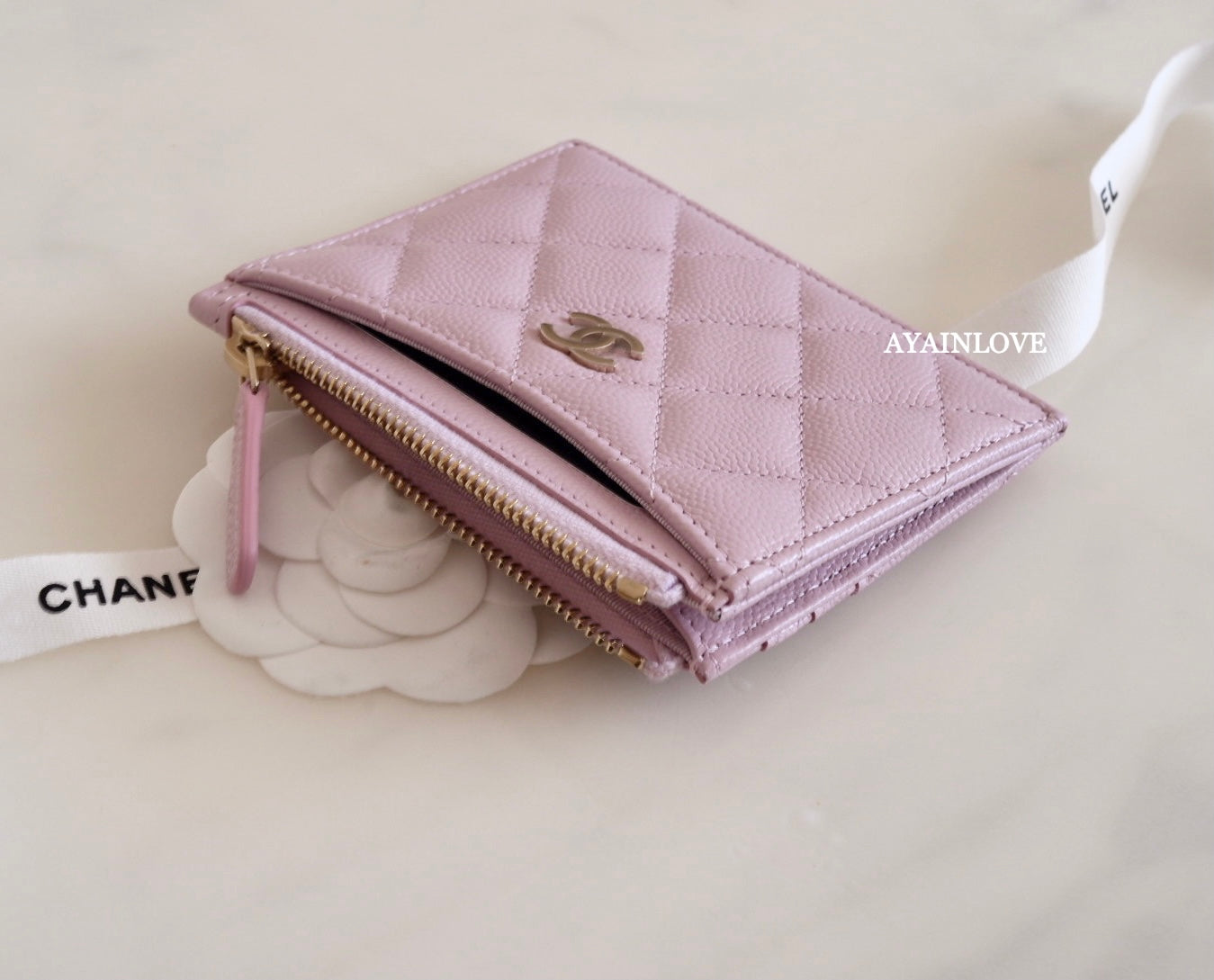 CHANEL Classic Card Holder in 21S Rose Clair Caviar