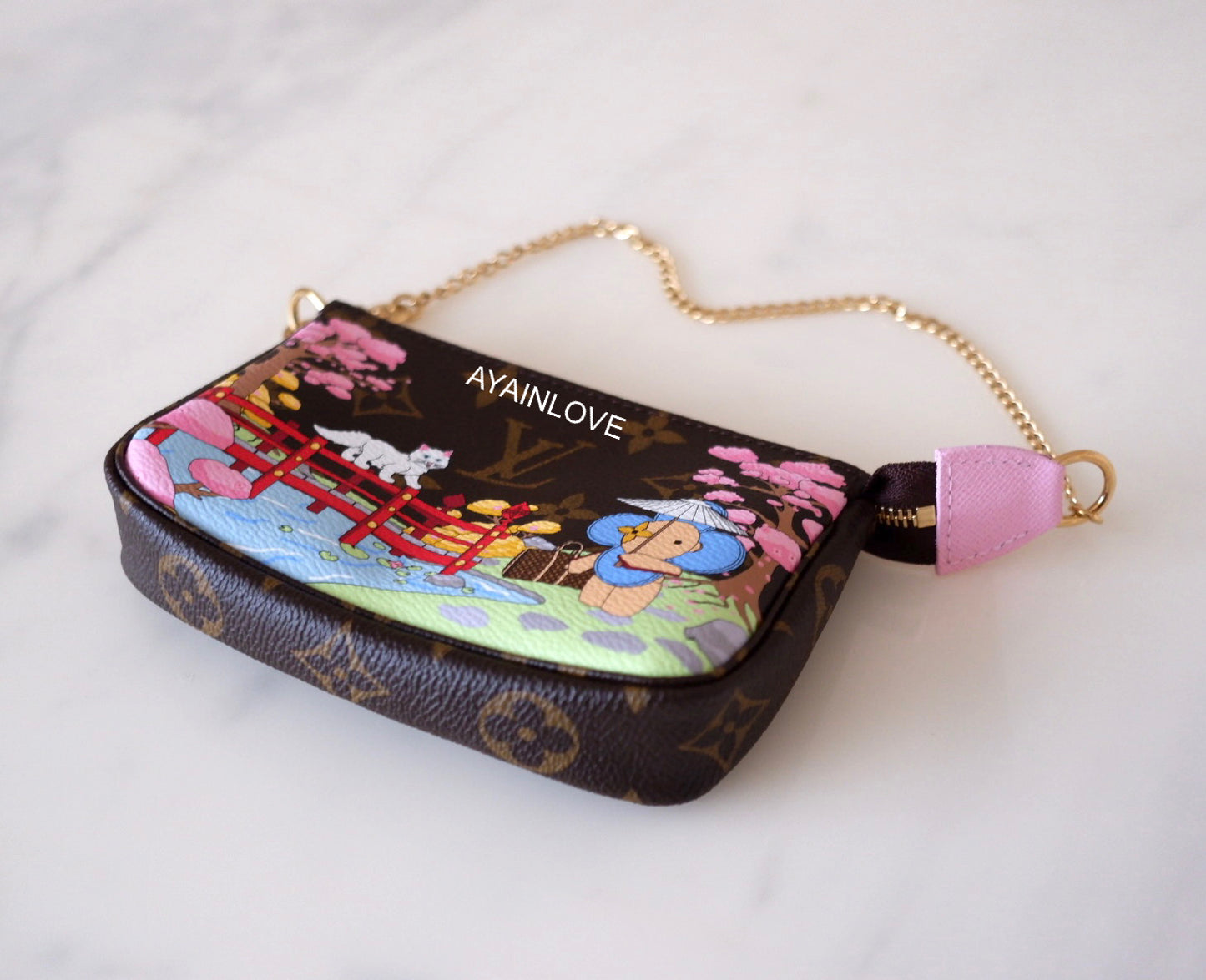 LIMITED EDITION MINI POCHETTE HOLIDAY 2021 MONOGRAM JAPAN VIVIENNE GOL –  AYAINLOVE CURATED LUXURIES