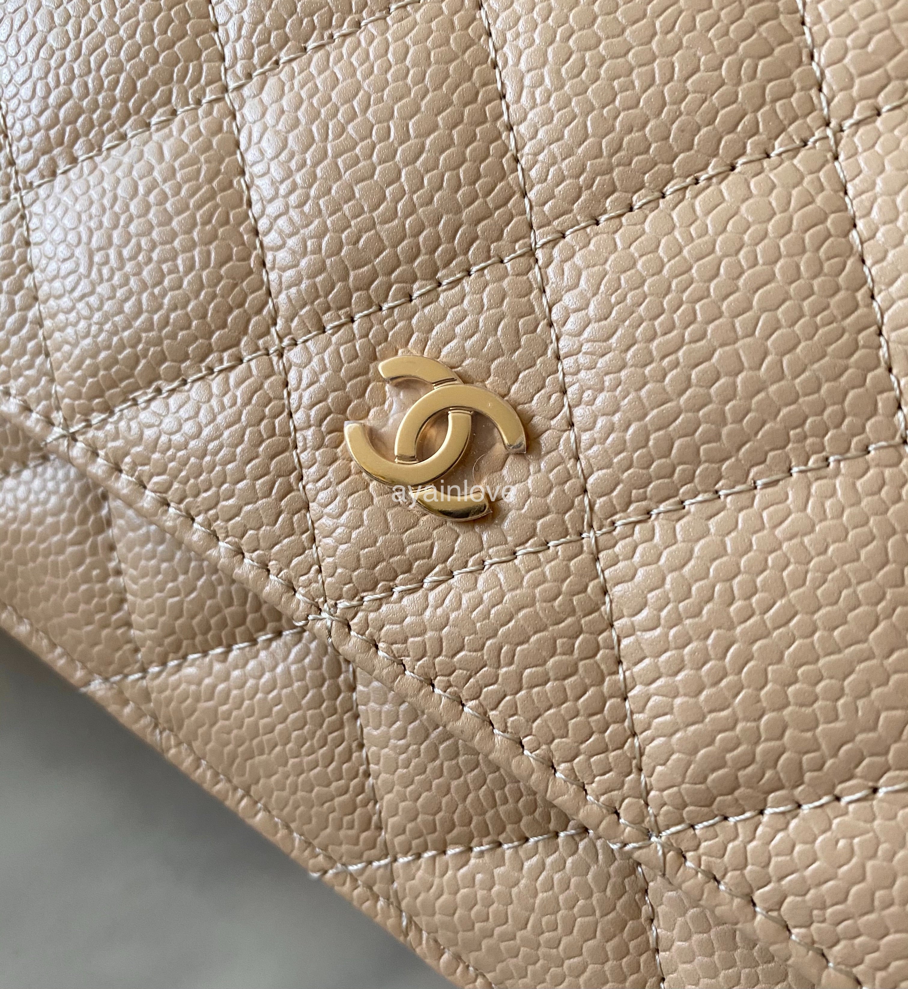 Chanel classic wallet hot sale on chain gold